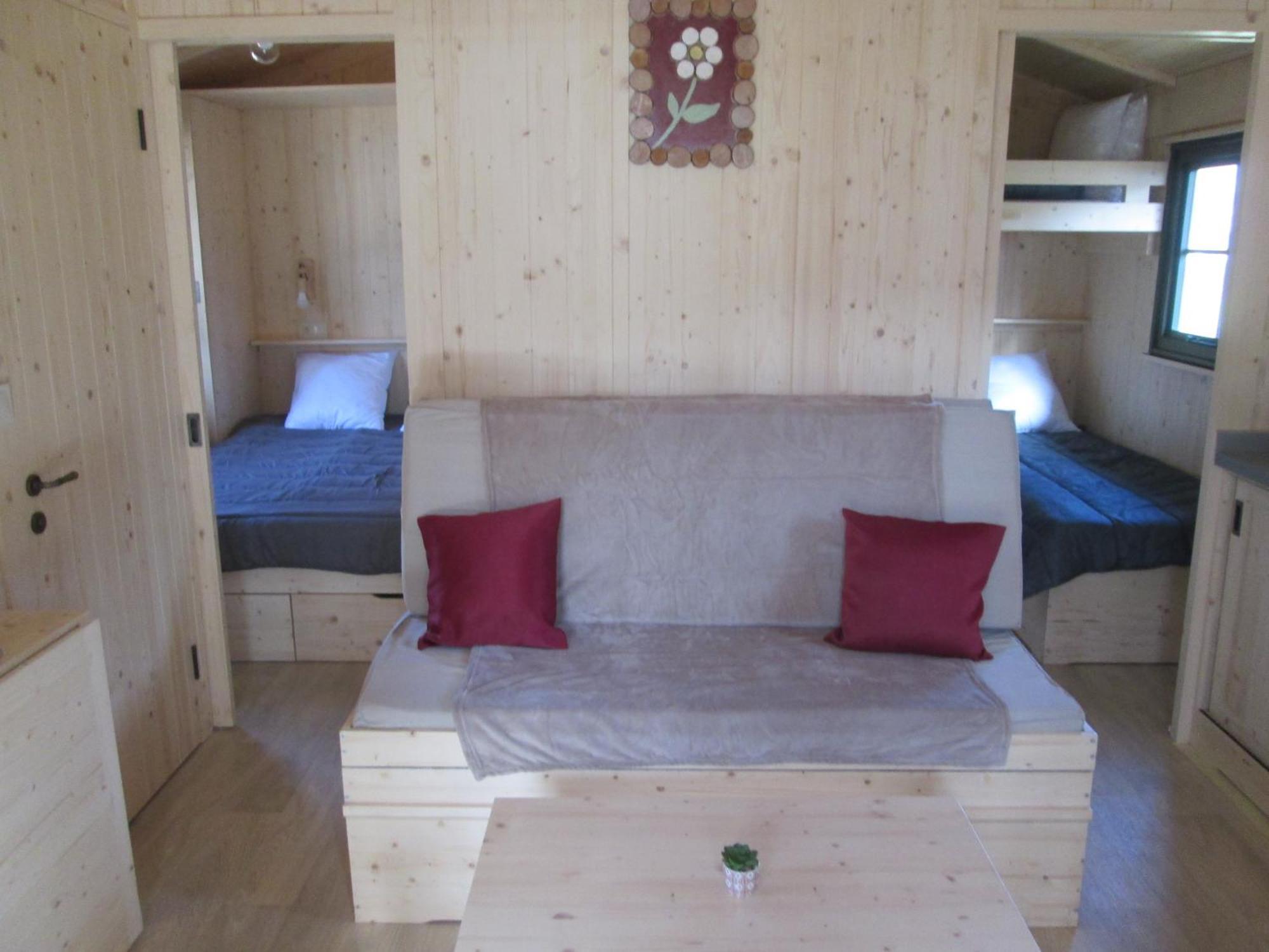 Camping La Borie Basse Condat  Extérieur photo